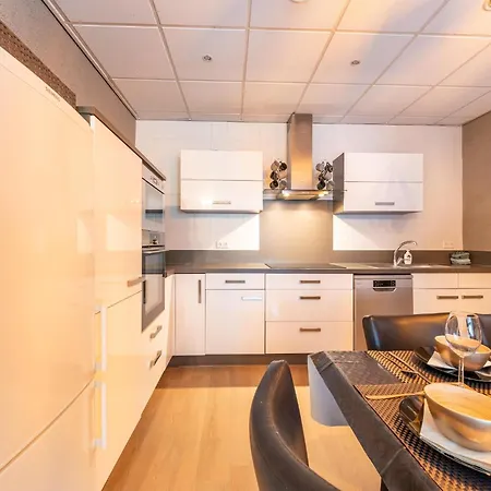In Schin Op Geul With Sauna, Cleaning Included Apartment Walem