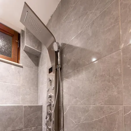 In Schin Op Geul With Sauna, Cleaning Included Walem
